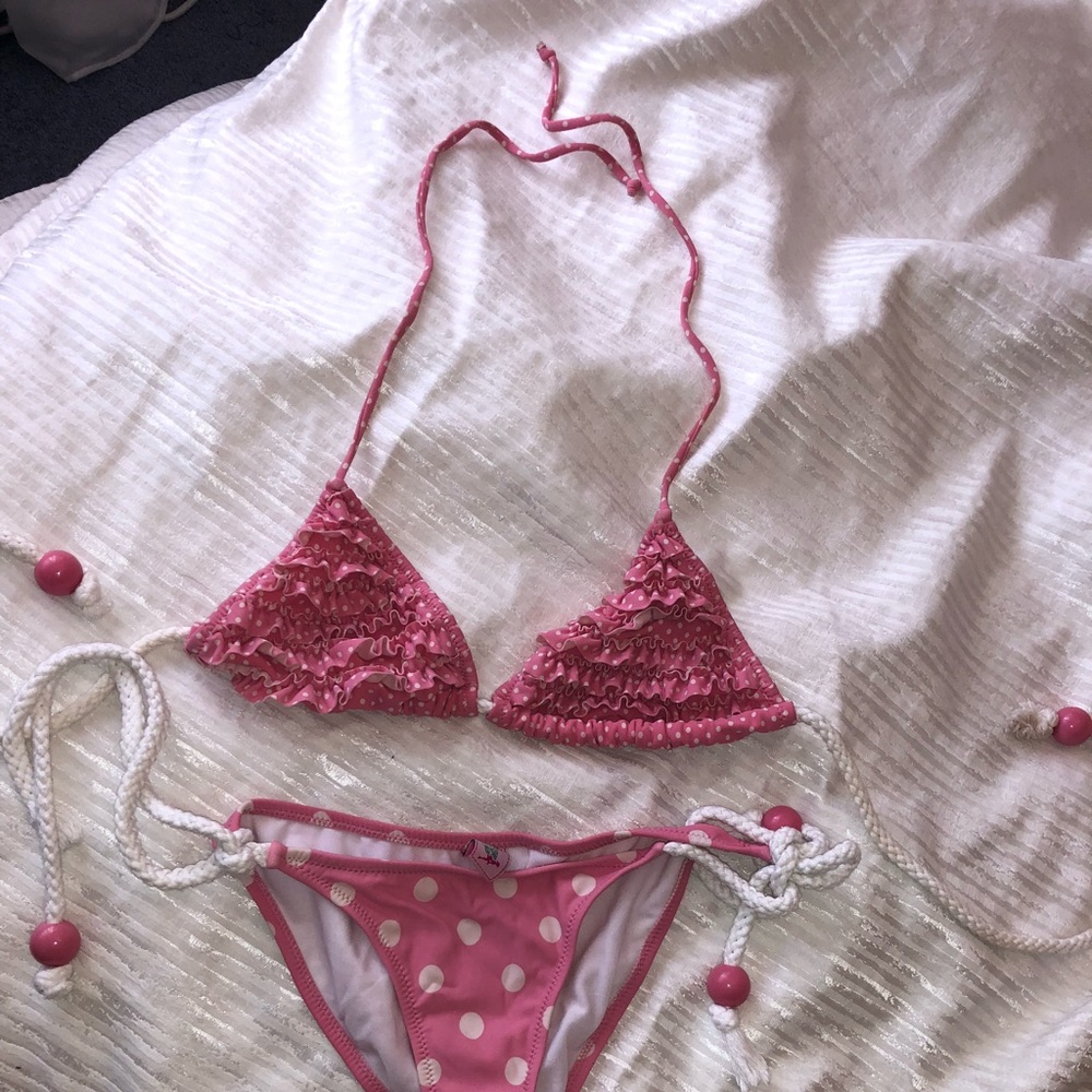 Pink and white polka dot ruffle bikini - Picture 7 of 9